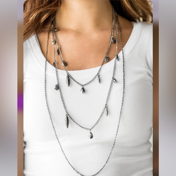 Necklaces & Earrings Bundle of 3 Each Total 6 Pieces See Photos Read Below - Picture 1 of 7